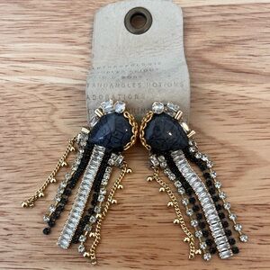 Anthropologie dangle earrings NWT